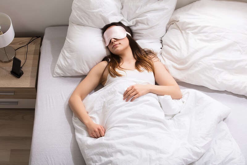 What to do to reduce and avoid swelling after lip fillers.