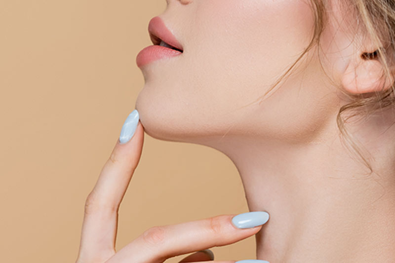 Jawline filler injection area.